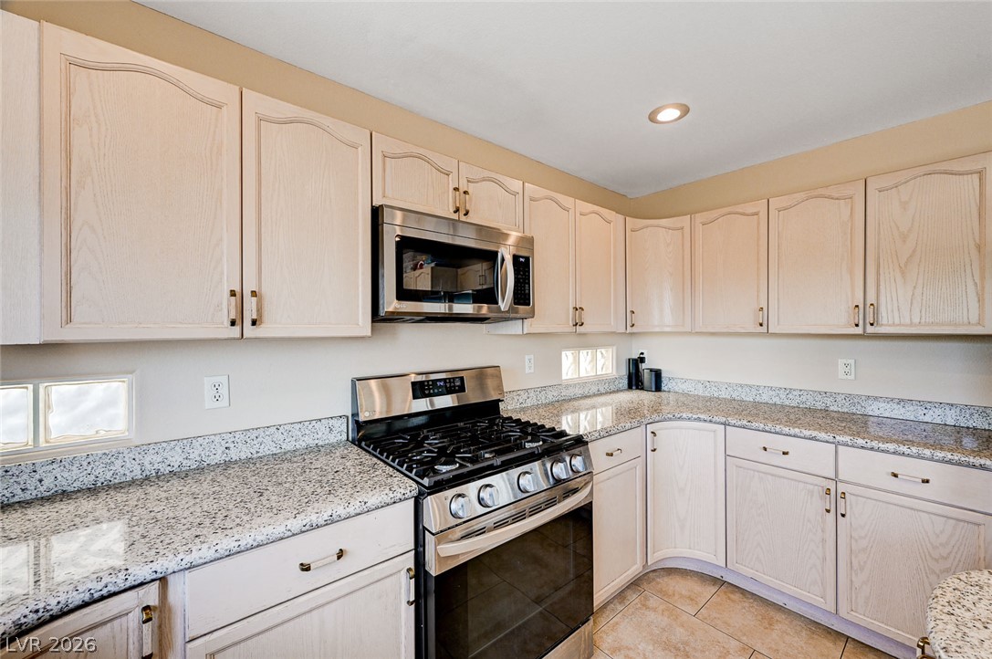 7813 Falconwing Avenue Property Photo 19