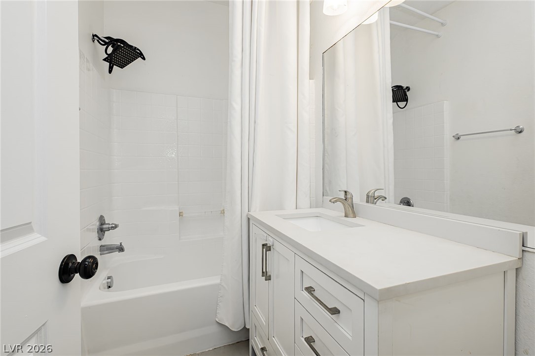 2632 Rainbow Glow Street Property Photo 23