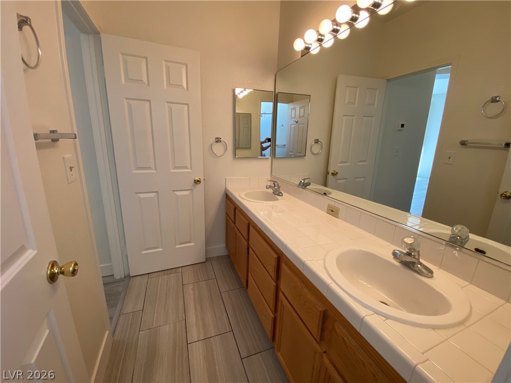 5155 West Tropicana Avenue 2062 Property Photo 12