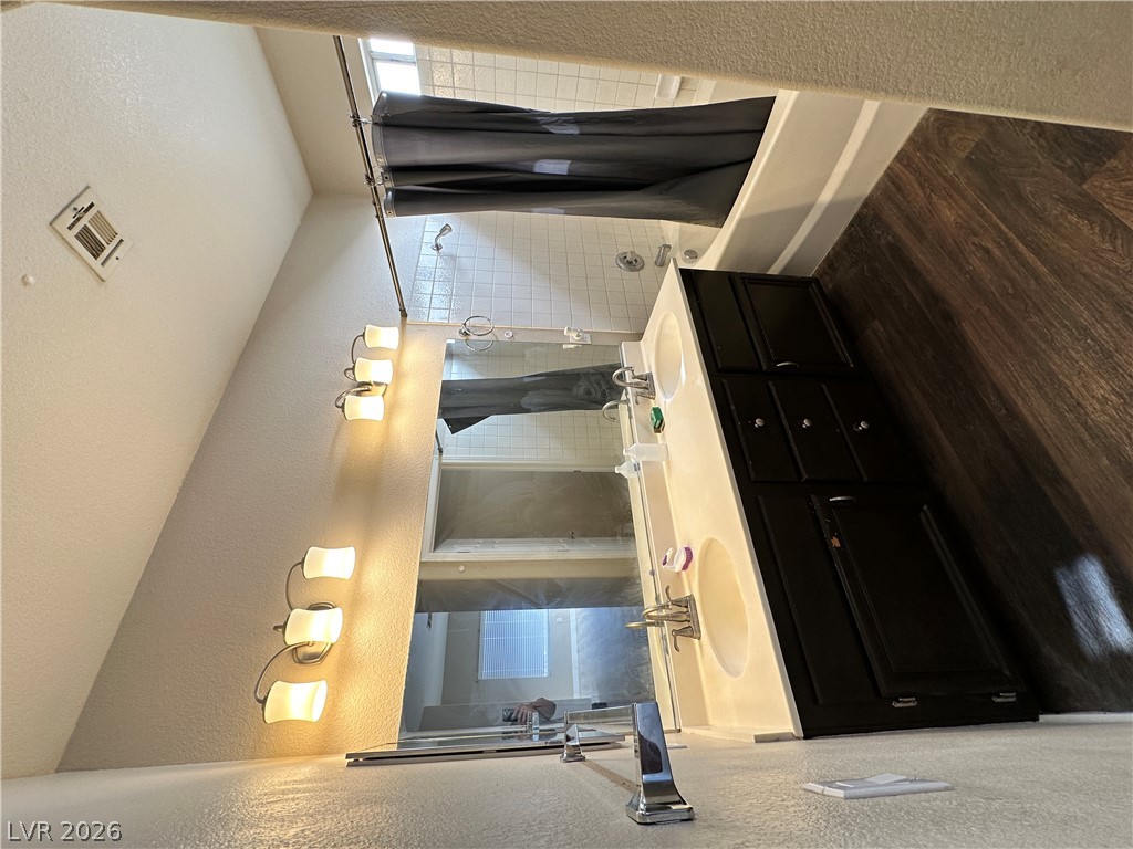 7873 Blue Brook Drive Property Photo 2