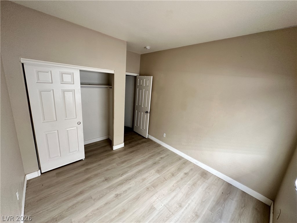 7873 Blue Brook Drive Property Photo 5
