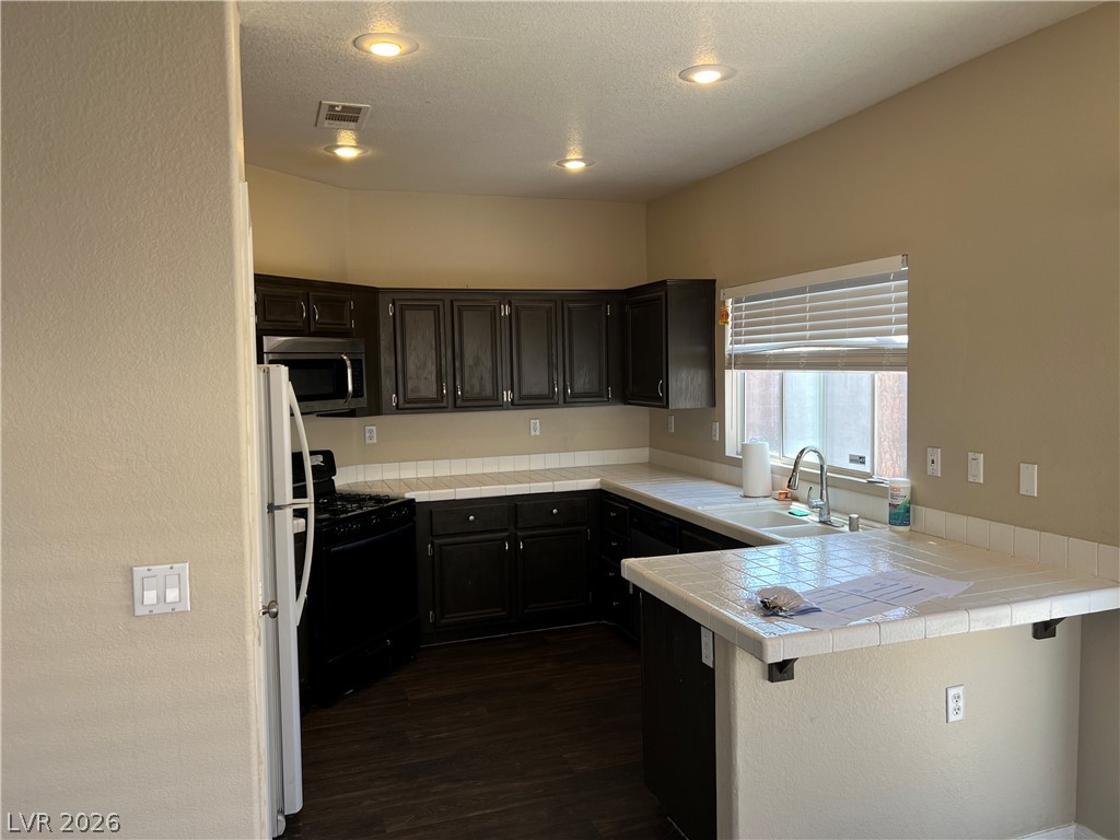 7873 Blue Brook Drive Property Photo 12