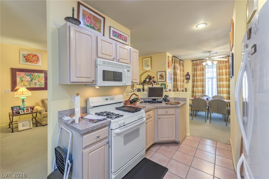 101 Breezy Tree Court 203 Property Photo 8
