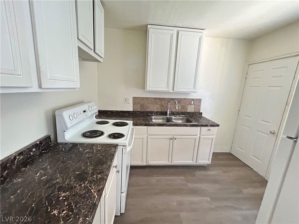 1711 Santa Paula Drive Property Photo 6