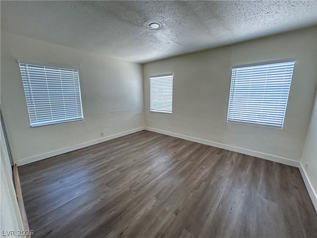 1711 Santa Paula Drive Property Photo 10