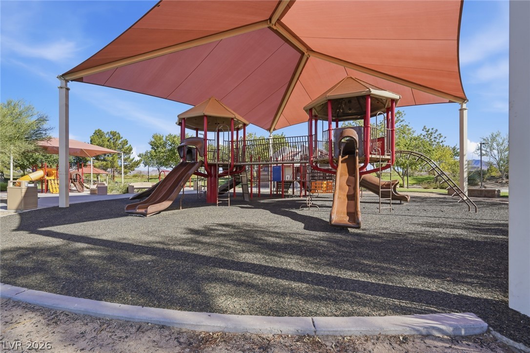 206 Oleander Place Property Photo 48