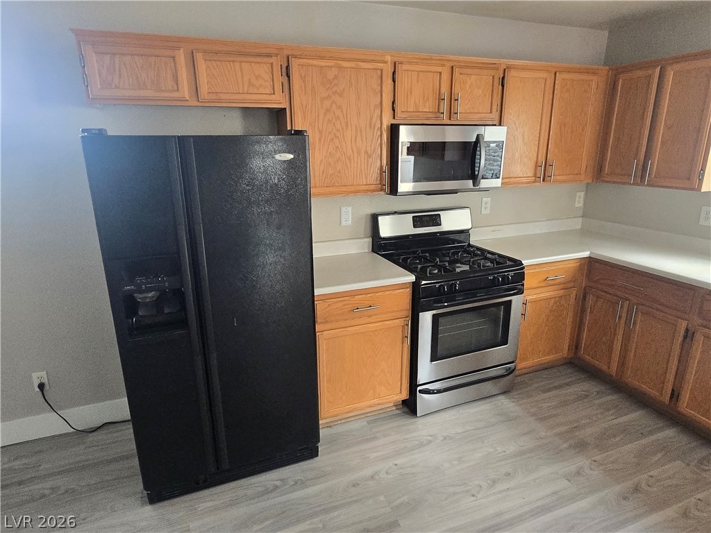 5270 Paradise Skies Avenue Property Photo 4