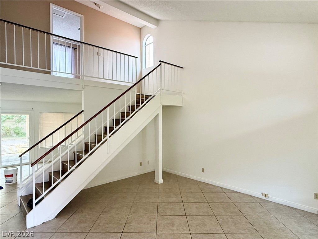 135 Primero Way Property Photo 2