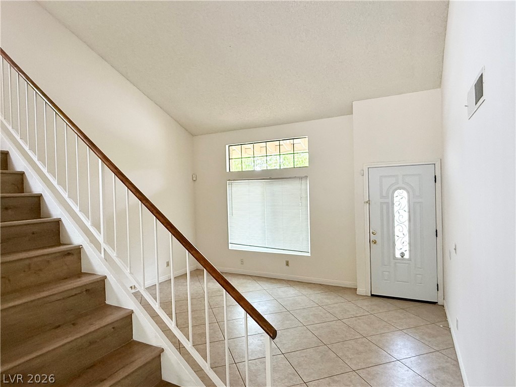 135 Primero Way Property Photo 4