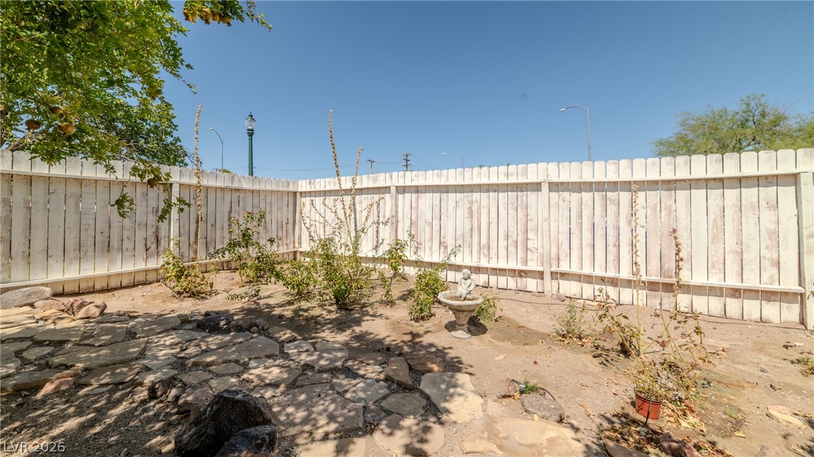 703 Wyoming Street Property Photo 33