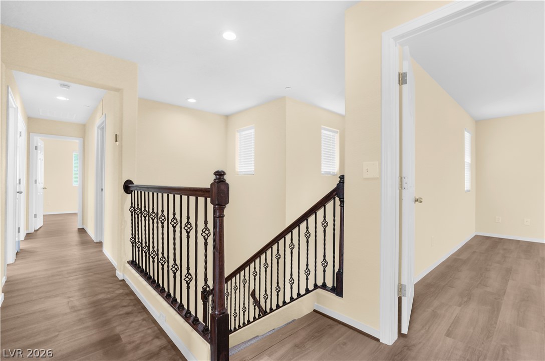 948 West Crescent Falls Street Property Photo 15