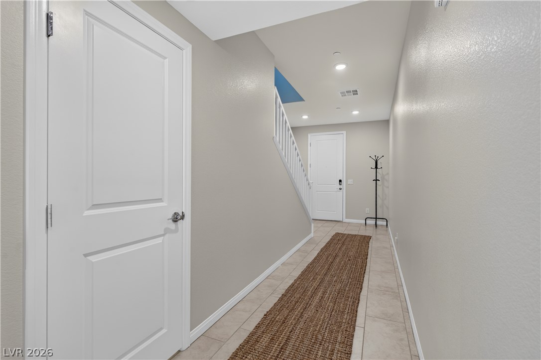 325 Breve Court Property Photo 6