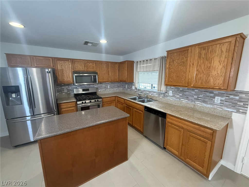 5241 Starter Avenue Property Photo 5