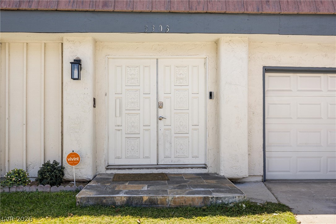 3303 Royce Court Property Photo 2