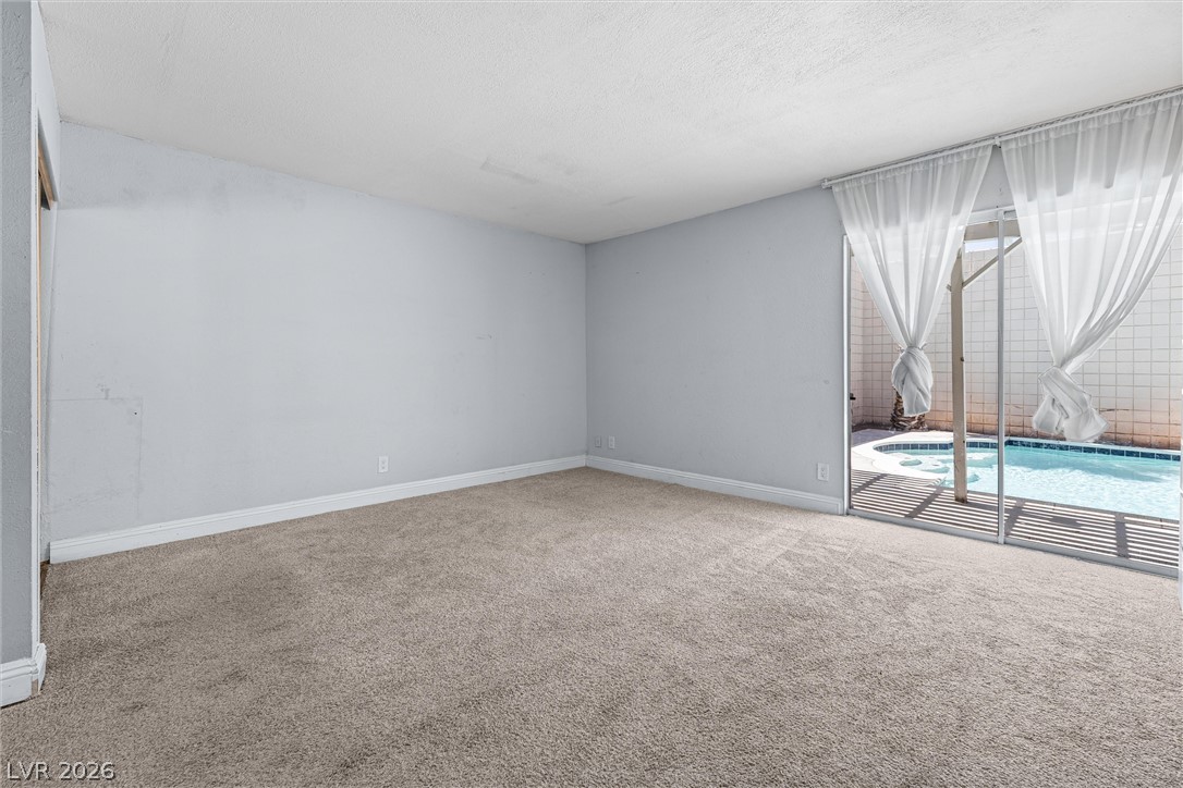 3303 Royce Court Property Photo 17
