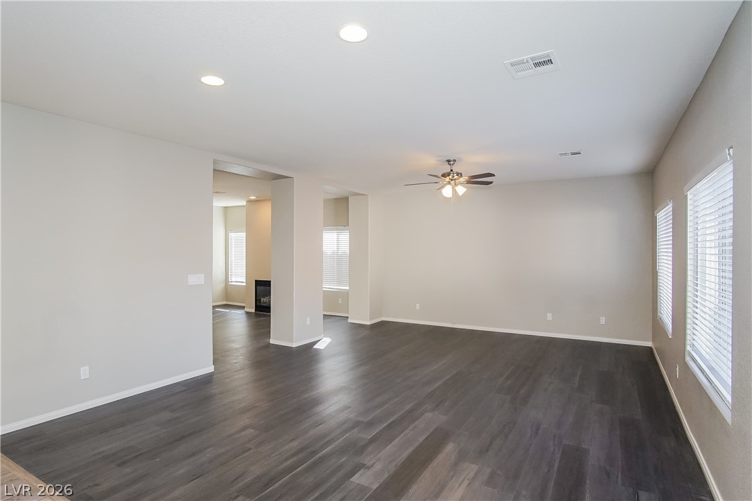 4361 Cottontail Lane Property Photo 5