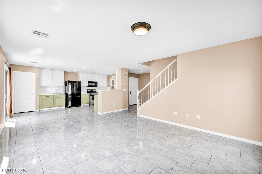 313 Snow Dome Avenue Property Photo 10