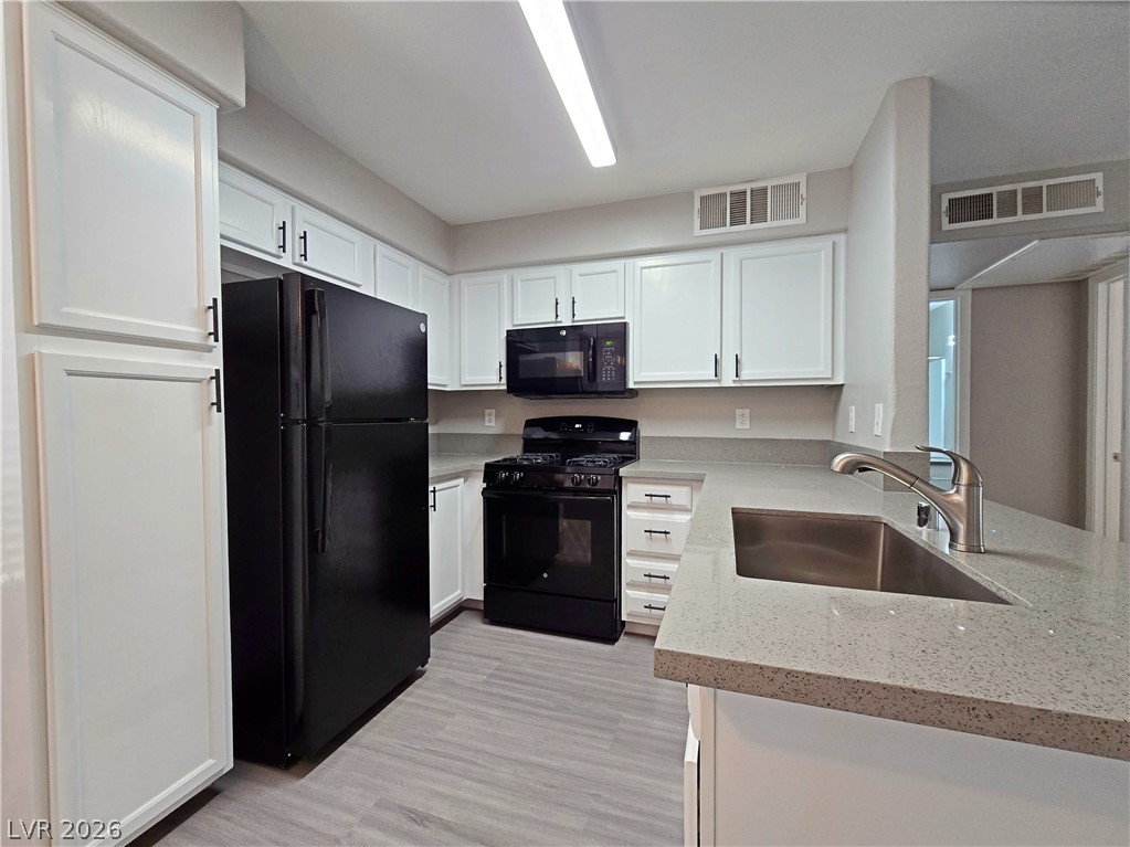 3038 Tarpon Drive 203 Property Photo 12