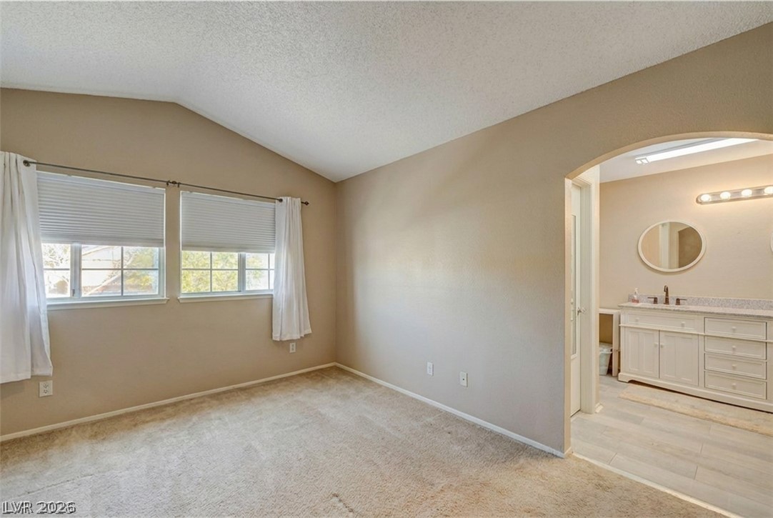 7141 Shadow Crest Drive Property Photo 18