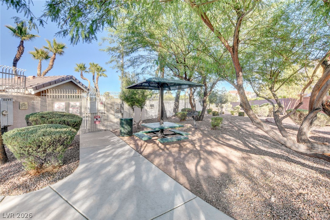 7141 Shadow Crest Drive Property Photo 36