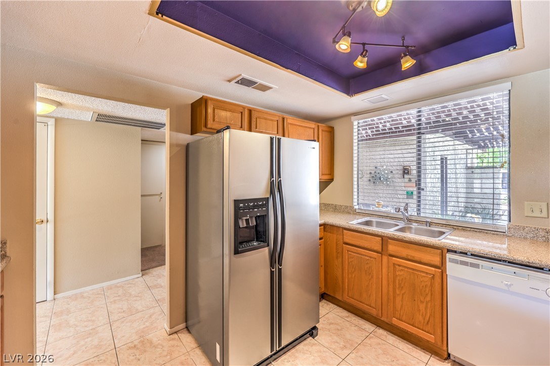 2731 San Lago Court Property Photo 7