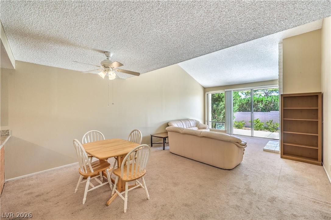 2731 San Lago Court Property Photo 13