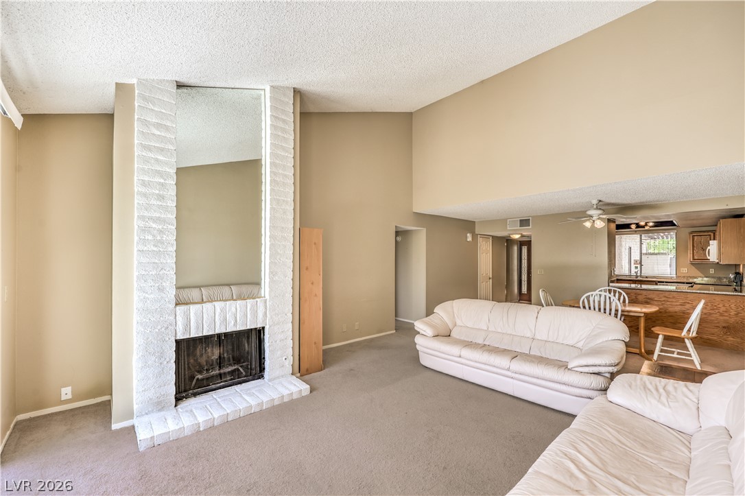 2731 San Lago Court Property Photo 15