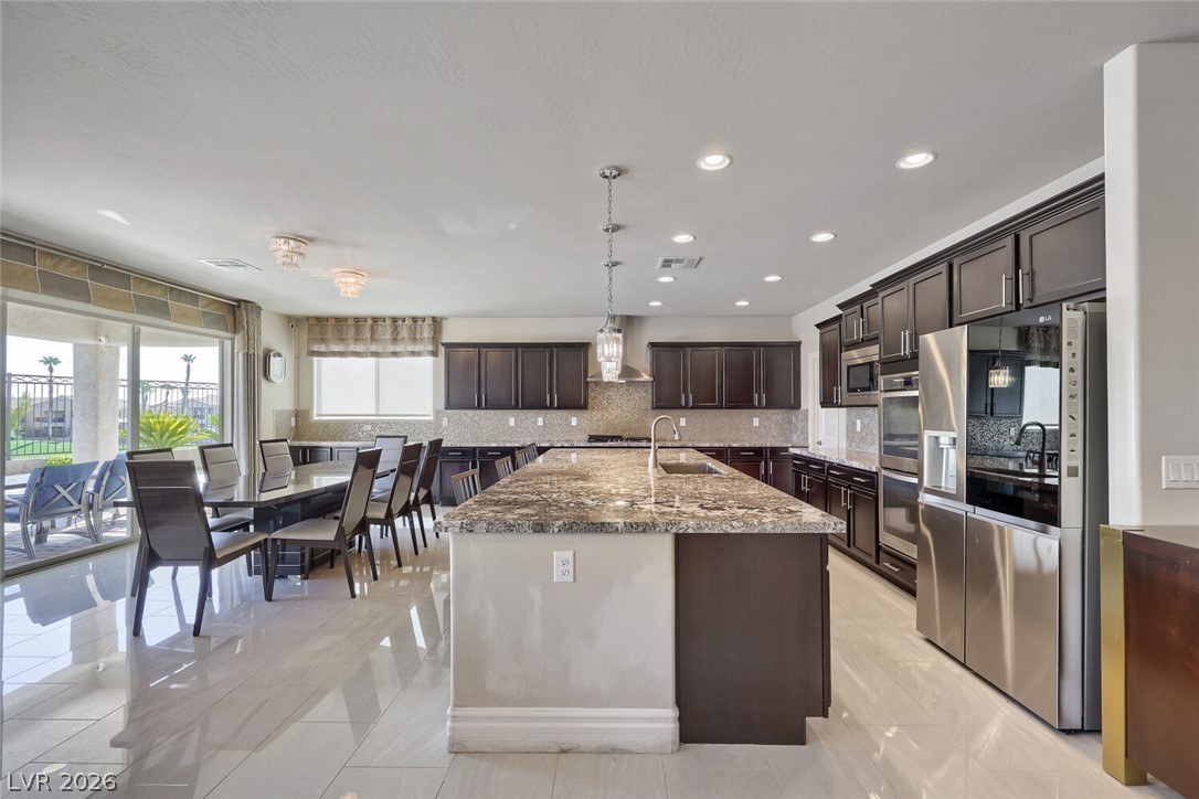 24 Crooked Putter Drive Property Photo 15