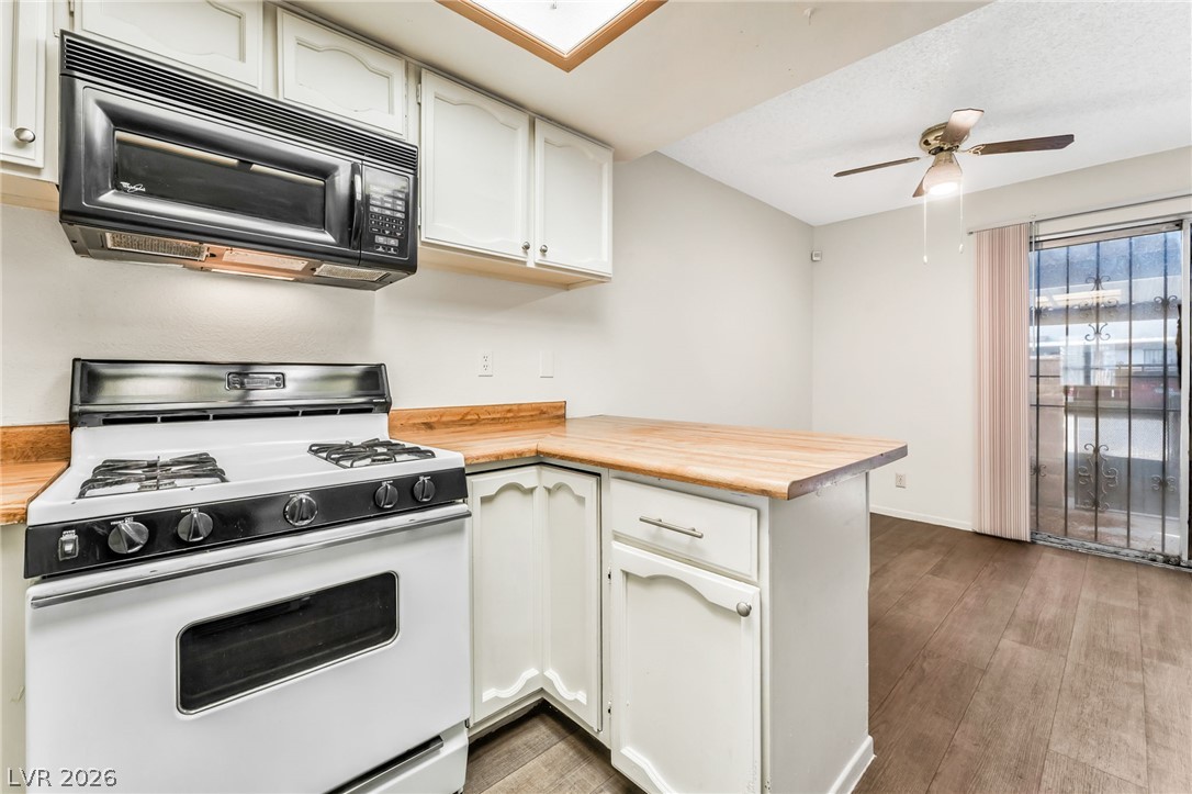 859 Rhinegold Way Property Photo 10