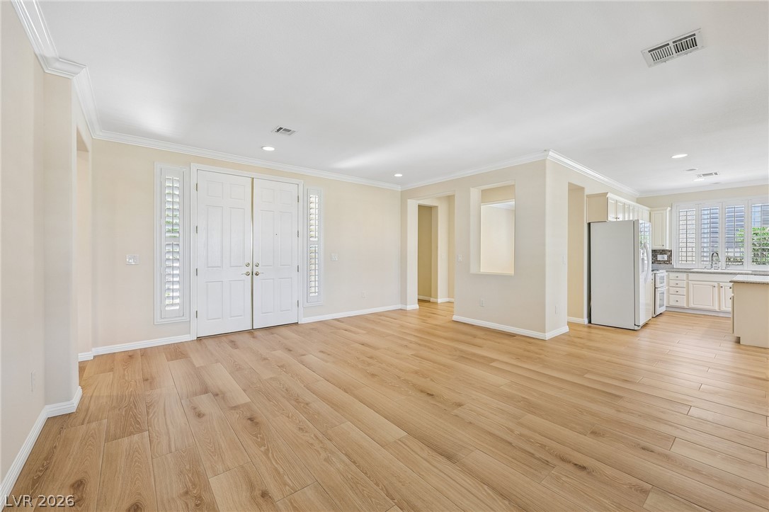 5110 Vincitor Street Property Photo 9