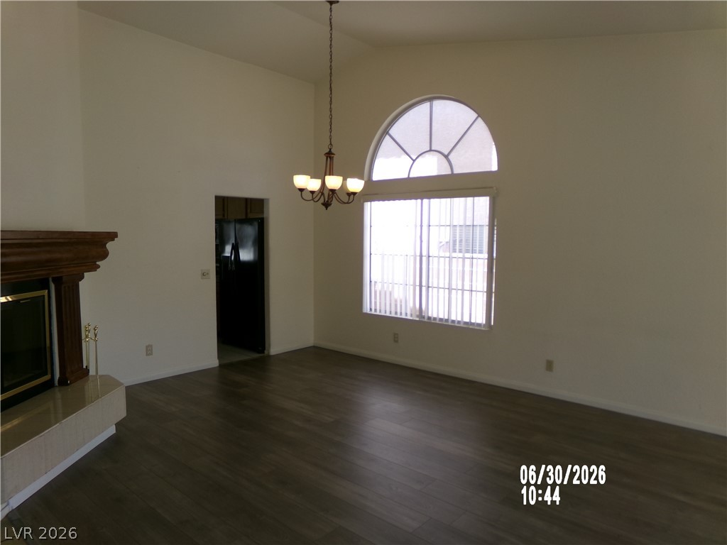 809 Long Branch Drive Property Photo 7