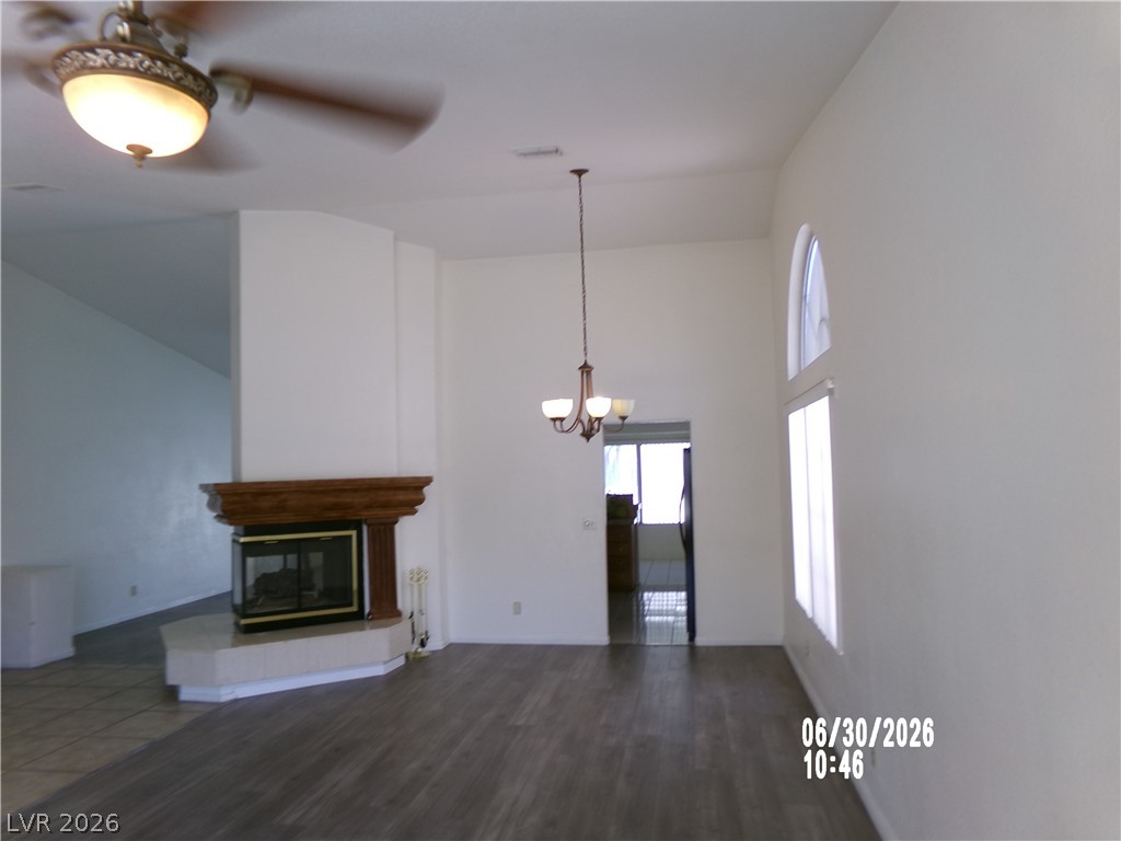 809 Long Branch Drive Property Photo 10