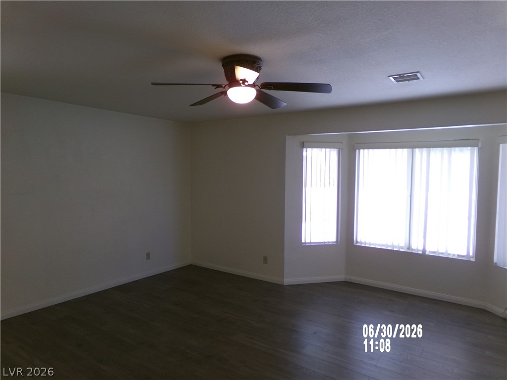 809 Long Branch Drive Property Photo 19