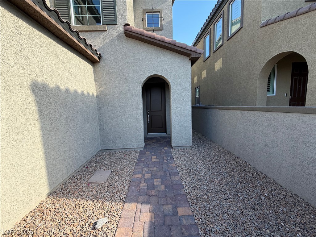 10661 Valletta Avenue Property Photo 4