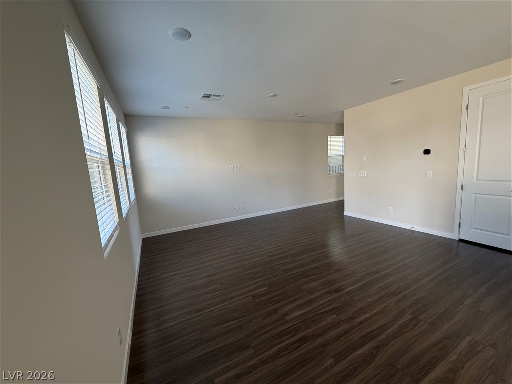 10661 Valletta Avenue Property Photo 13