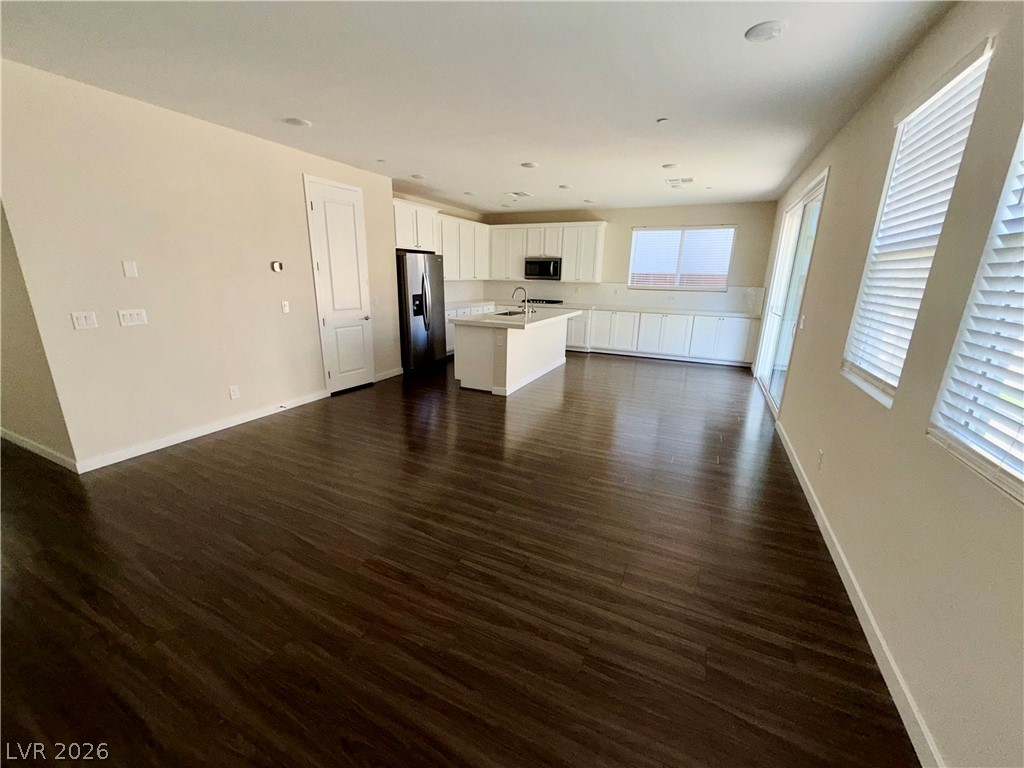 10661 Valletta Avenue Property Photo 14
