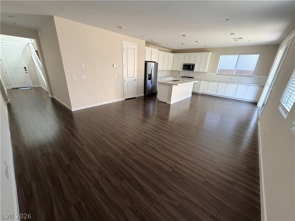 10661 Valletta Avenue Property Photo 15