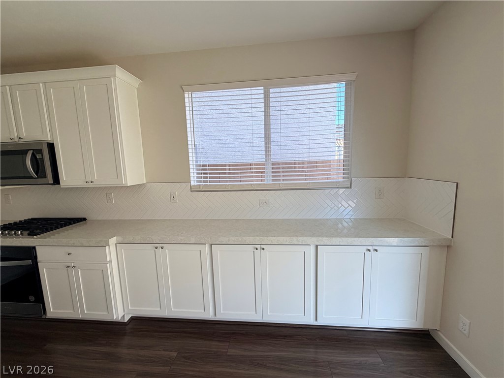 10661 Valletta Avenue Property Photo 17