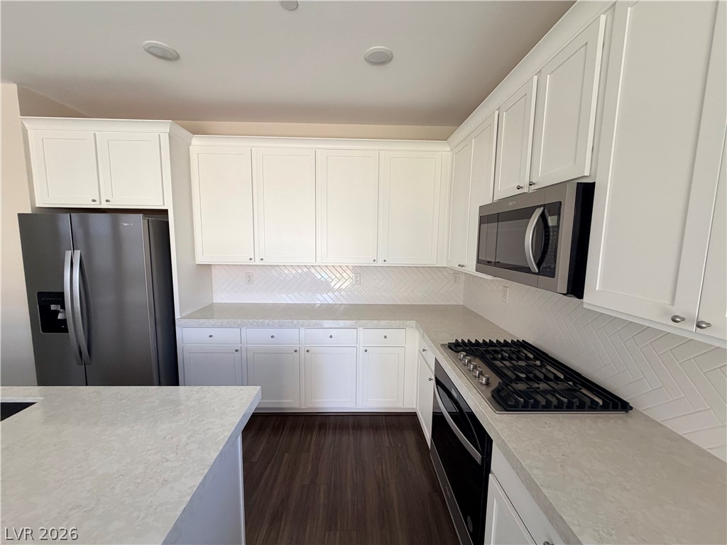 10661 Valletta Avenue Property Photo 18