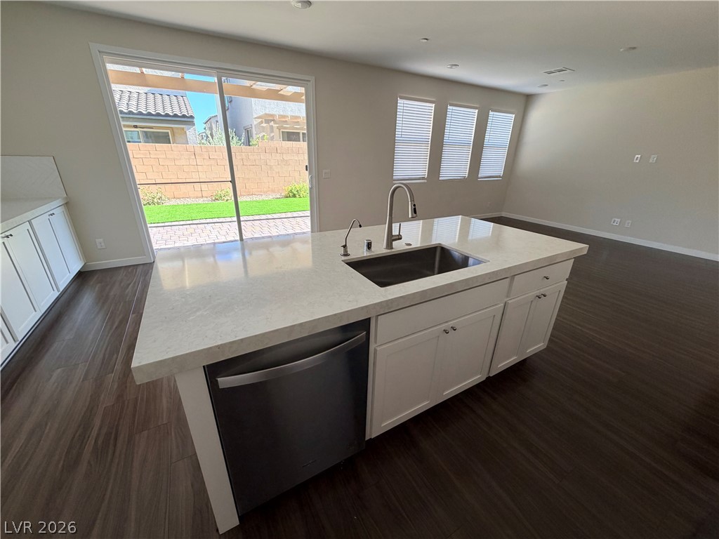 10661 Valletta Avenue Property Photo 21