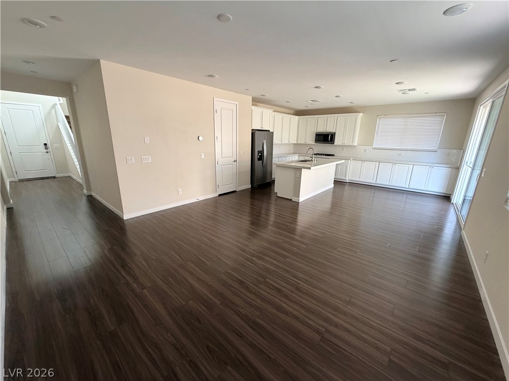 10661 Valletta Avenue Property Photo 24