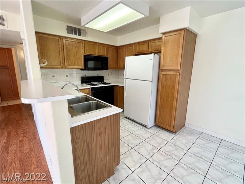3101 Casey Drive 201 Property Photo 8