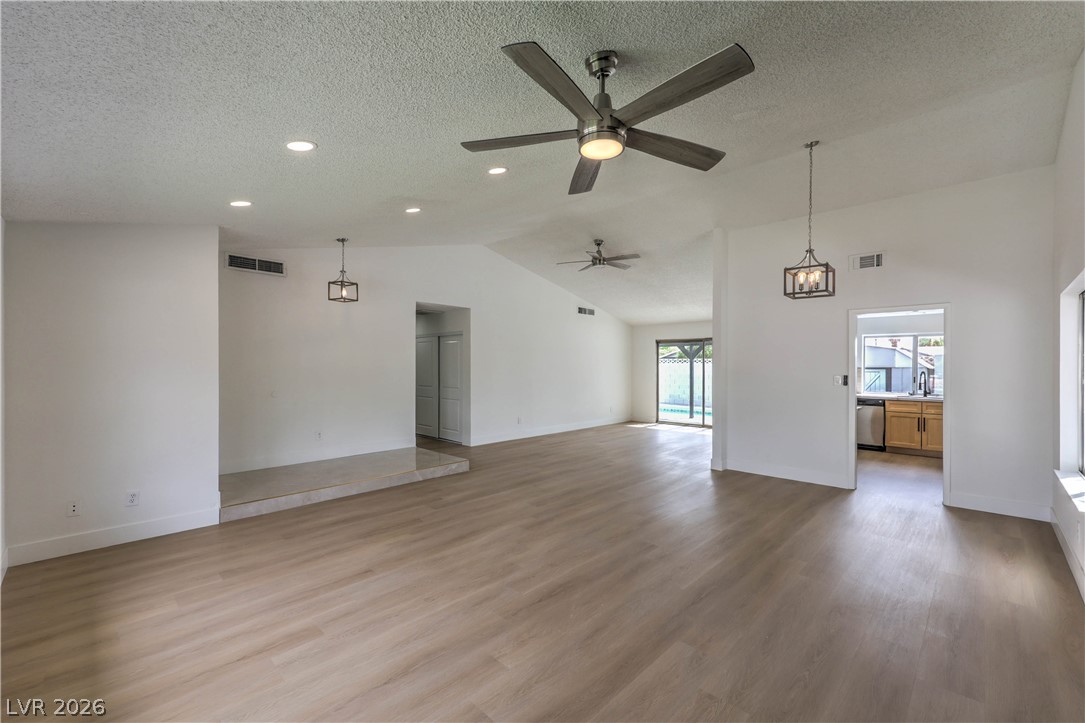 5180 Richmond Circle Property Photo 13