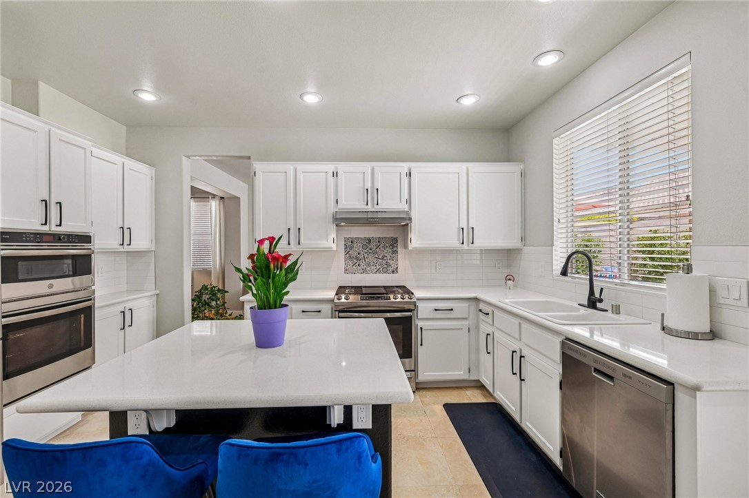 529 Clement Court Property Photo 15