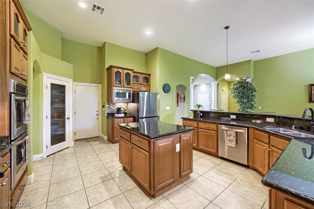 6831 Rose River Falls Street Property Photo 20