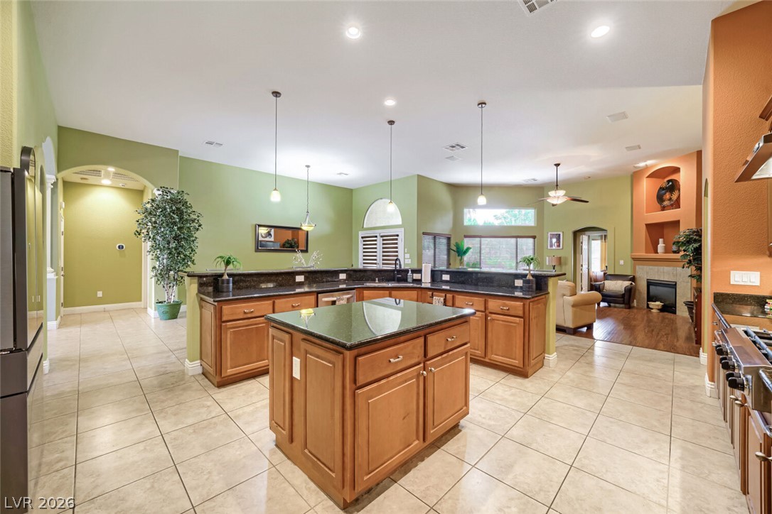 6831 Rose River Falls Street Property Photo 21