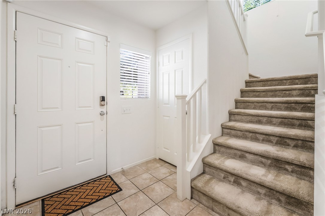767 Loughton Street Property Photo 6