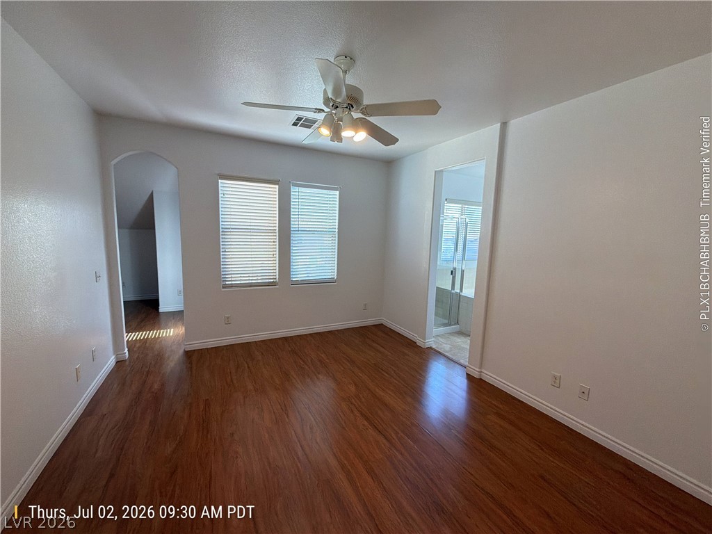 5984 Attavilla Drive Property Photo 11