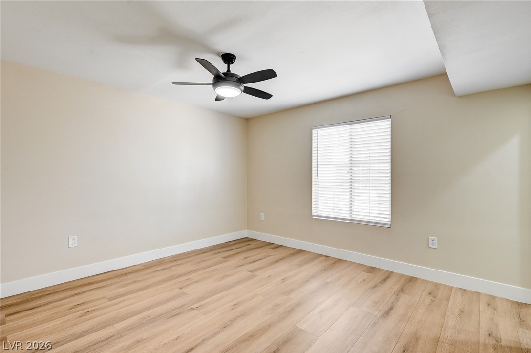 7477 Ullom Drive Property Photo 20