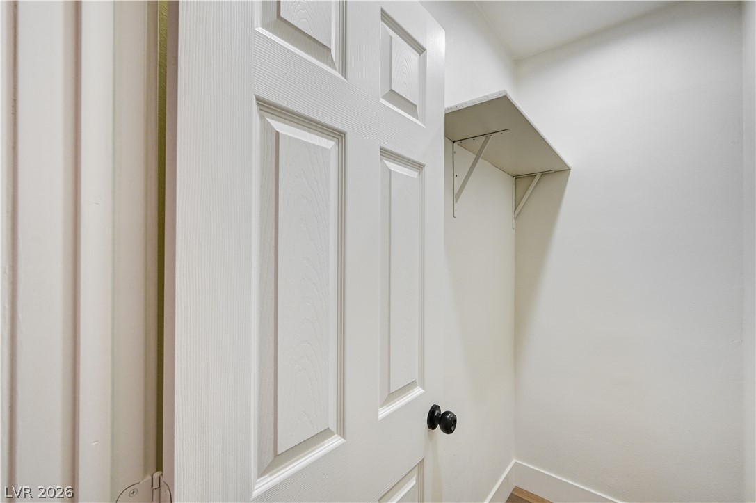 7477 Ullom Drive Property Photo 22